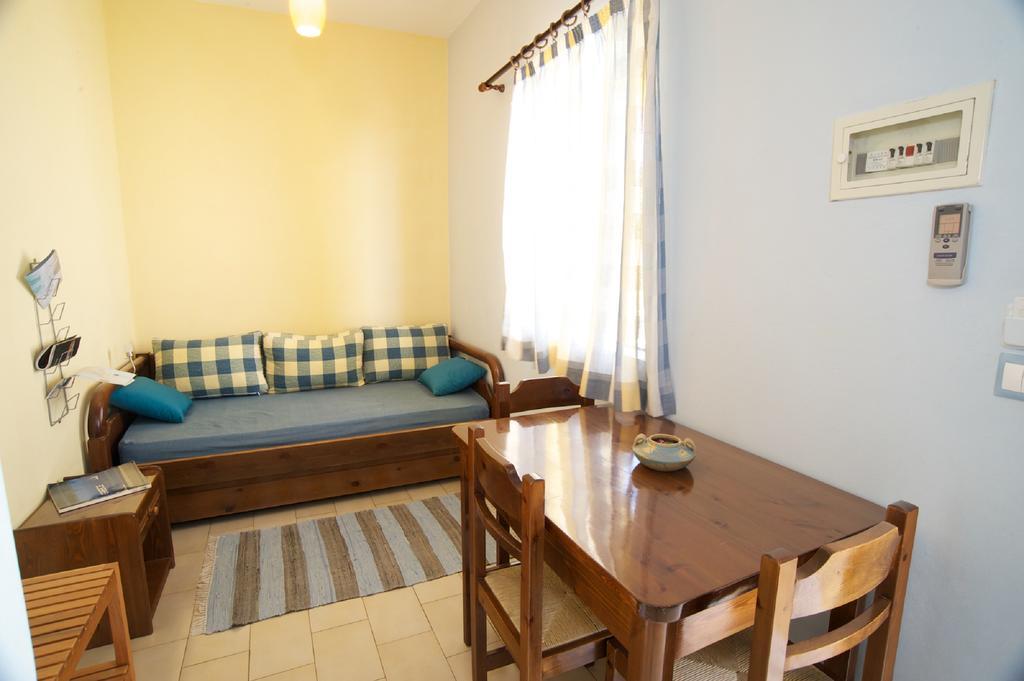 Kalypso Studios & Apartments Karavomylos Luaran gambar