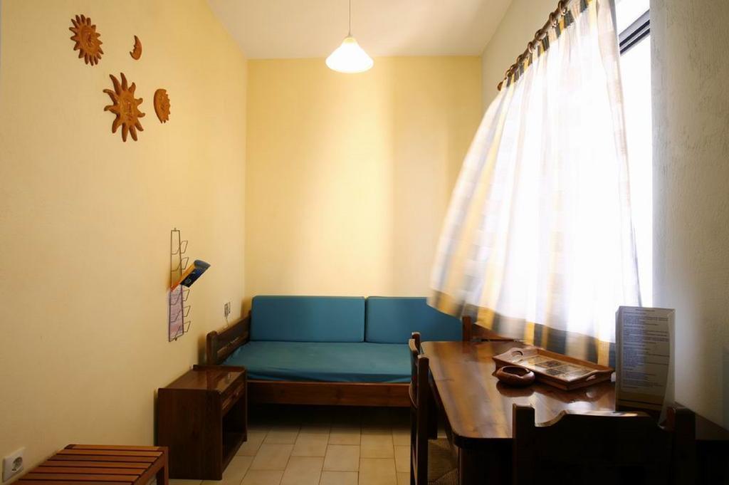 Kalypso Studios & Apartments Karavomylos Luaran gambar