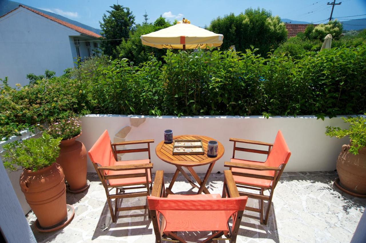 Kalypso Studios & Apartments Karavomylos Luaran gambar